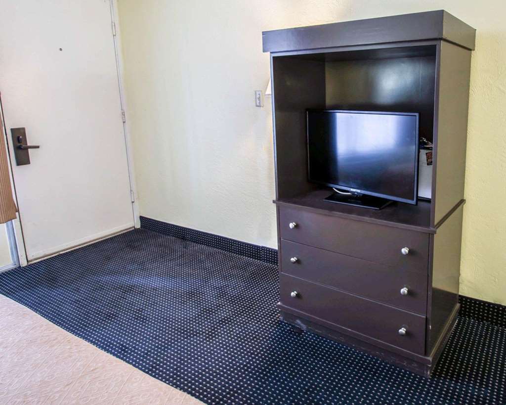אורמונד ביץ Econo Lodge חדר תמונה